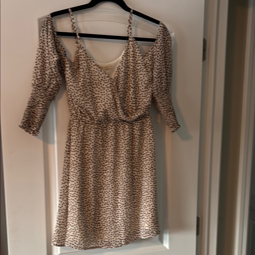 Elegant Beige Patterned Women's Dress